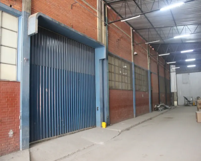 Armazém / Galpão para alugar, 1600m2 em Presidente Altino, Osasco - SP - imagem 5 Foto 5 de Armazém / Galpão para alugar, 1600m2 em Presidente Altino, Osasco - SP