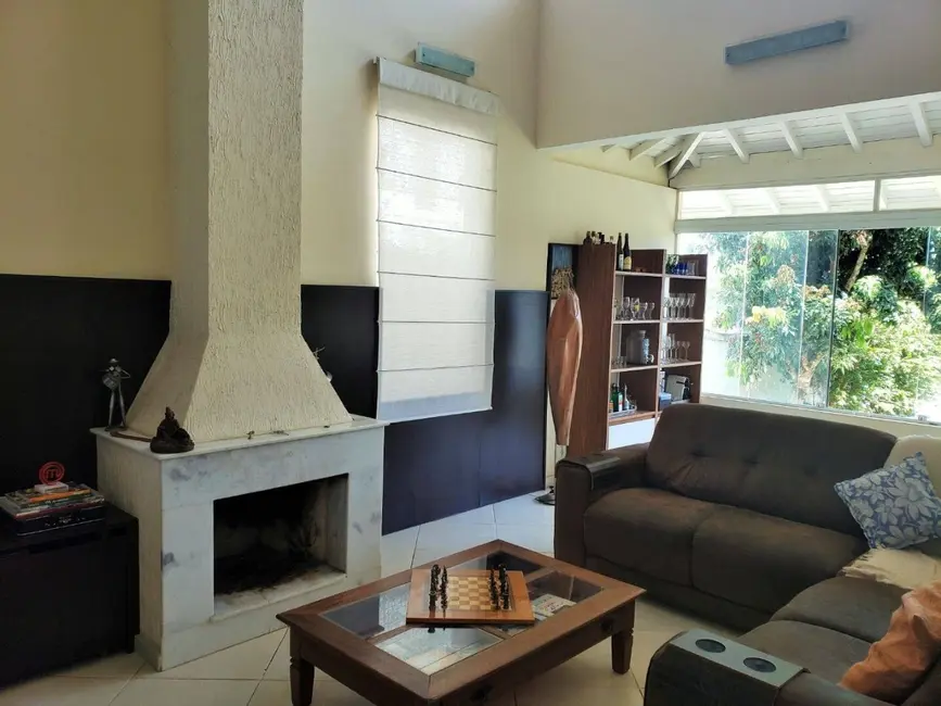 Foto 5 de Casa de Condomínio com 3 quartos à venda, 232m2 em Vargem Grande Paulista - SP