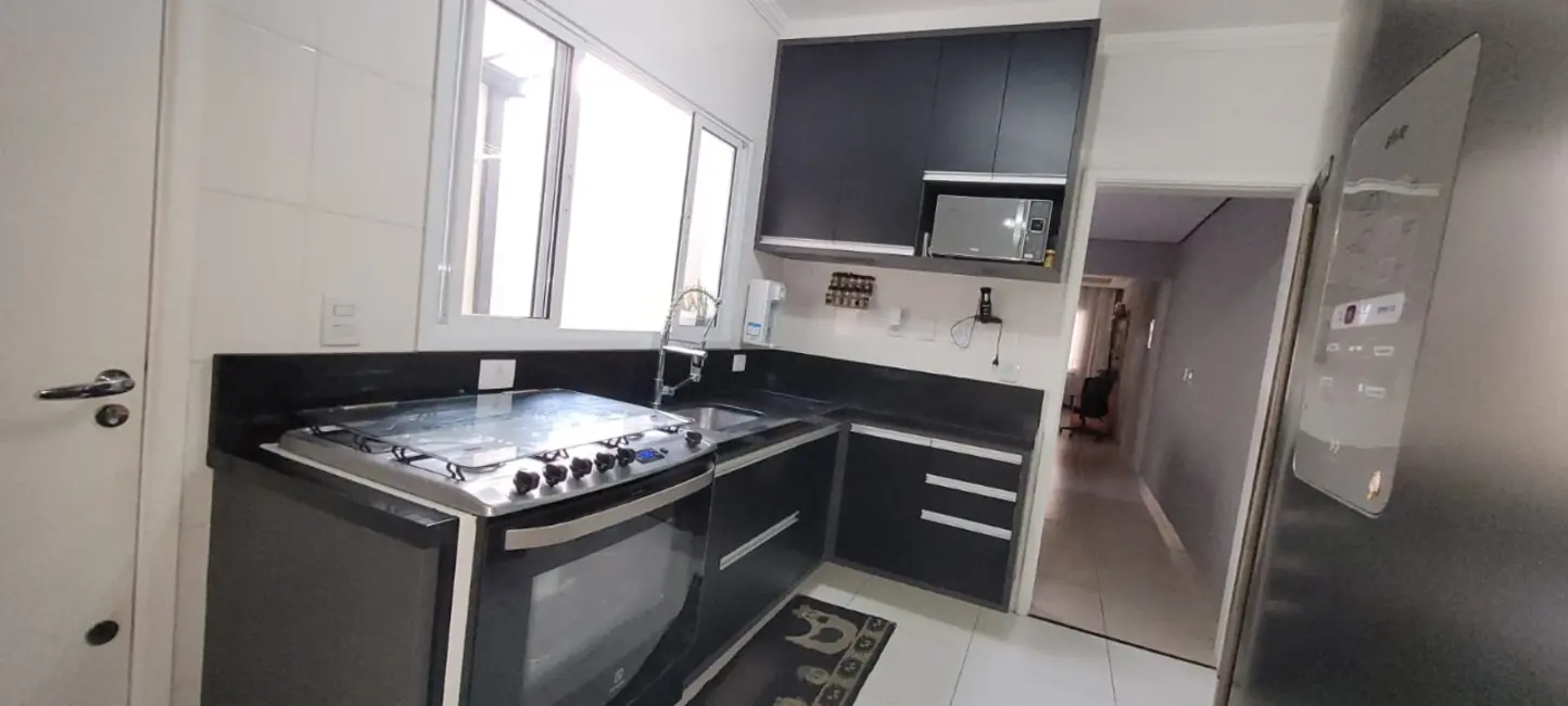 Foto 8 de Casa com 3 quartos à venda, 152m2 em Jardim Sarah, São Paulo - SP