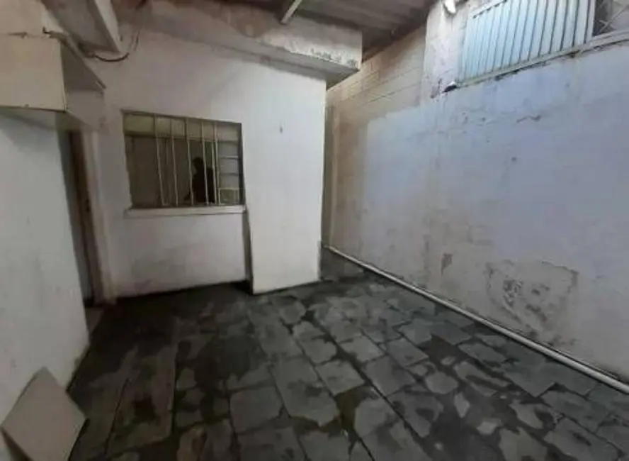 Casa com 2 quartos à venda, 65m2 em km 18, Osasco - SP - imagem 3 Foto 3 de Casa com 2 quartos à venda, 65m2 em km 18, Osasco - SP