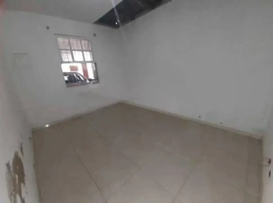 Casa com 2 quartos à venda, 65m2 em km 18, Osasco - SP - imagem 5 Foto 5 de Casa com 2 quartos à venda, 65m2 em km 18, Osasco - SP