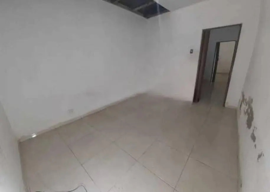 Casa com 2 quartos à venda, 65m2 em km 18, Osasco - SP - imagem 4 Foto 4 de Casa com 2 quartos à venda, 65m2 em km 18, Osasco - SP