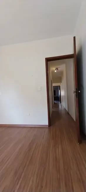 Foto 9 de Casa com 4 quartos à venda, 300m2 em Centro, Osasco - SP