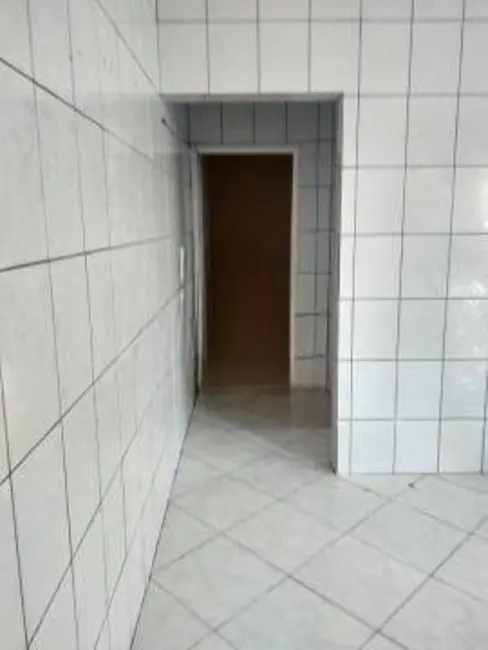 Casa com 2 quartos à venda, 125m2 em Santo Antônio, Osasco - SP - imagem 6 Foto 6 de Casa com 2 quartos à venda, 125m2 em Santo Antônio, Osasco - SP