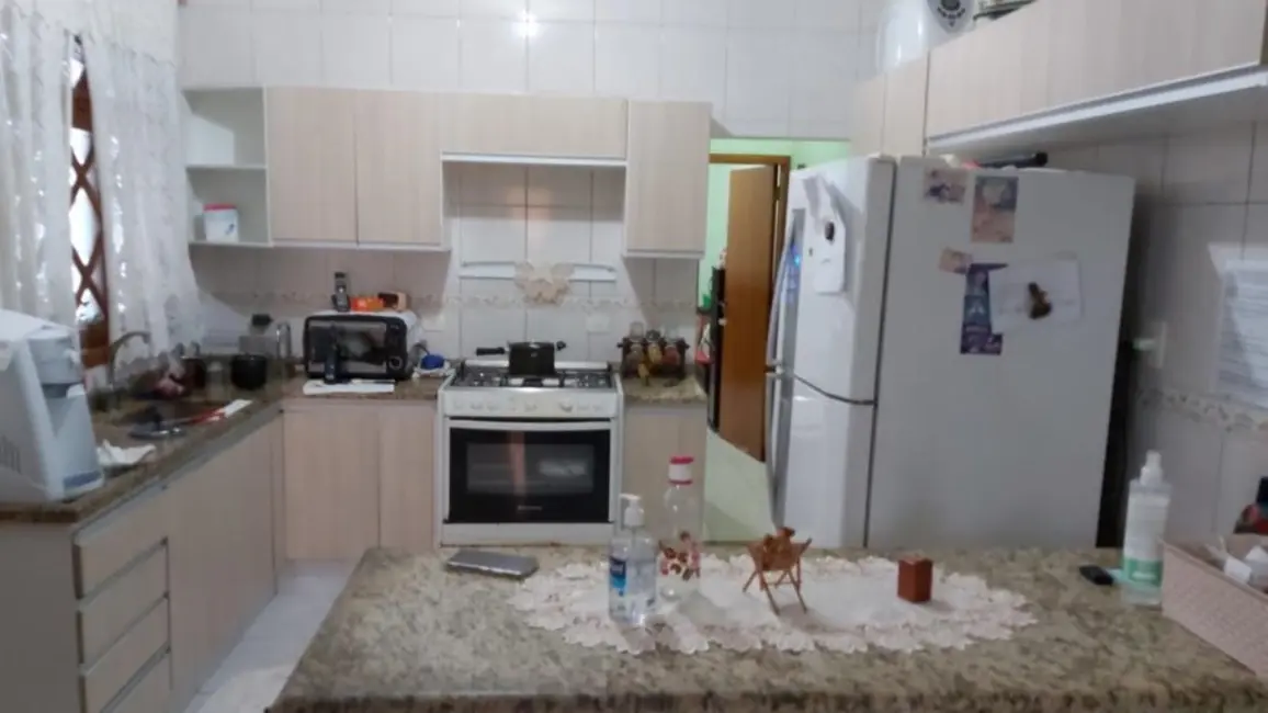 Foto 4 de Casa com 4 quartos à venda, 300m2 em Centro, Osasco - SP