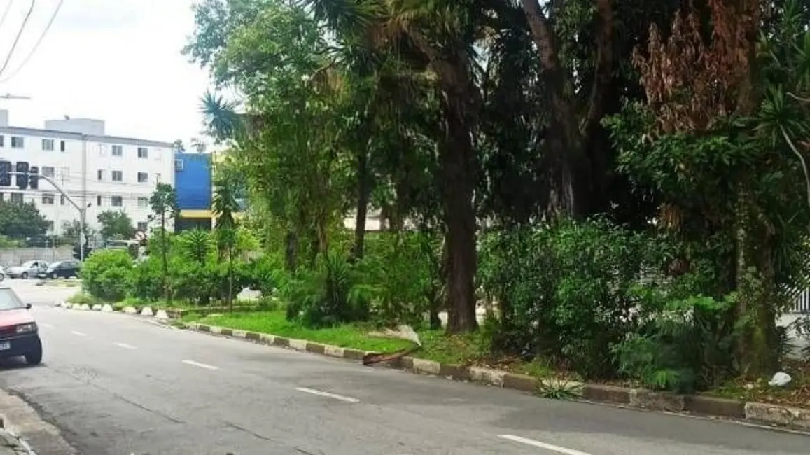 Casa com 2 quartos à venda, 147m2 em Cipava, Osasco - SP - imagem 9 Foto 9 de Casa com 2 quartos à venda, 147m2 em Cipava, Osasco - SP