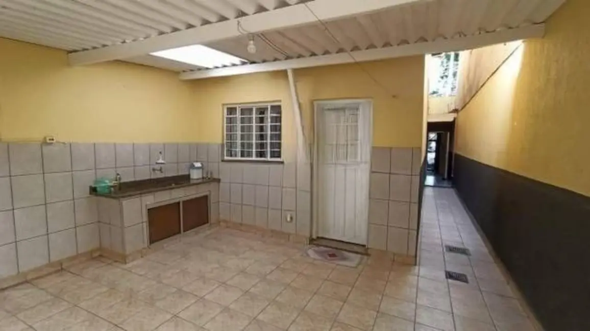 Casa com 2 quartos à venda, 147m2 em Cipava, Osasco - SP - imagem 5 Foto 5 de Casa com 2 quartos à venda, 147m2 em Cipava, Osasco - SP