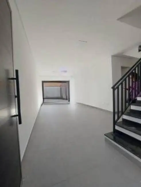 Casa de Condomínio com 3 quartos à venda, 63m2 em Osasco - SP - imagem 4 Foto 4 de Casa de Condomínio com 3 quartos à venda, 63m2 em Osasco - SP