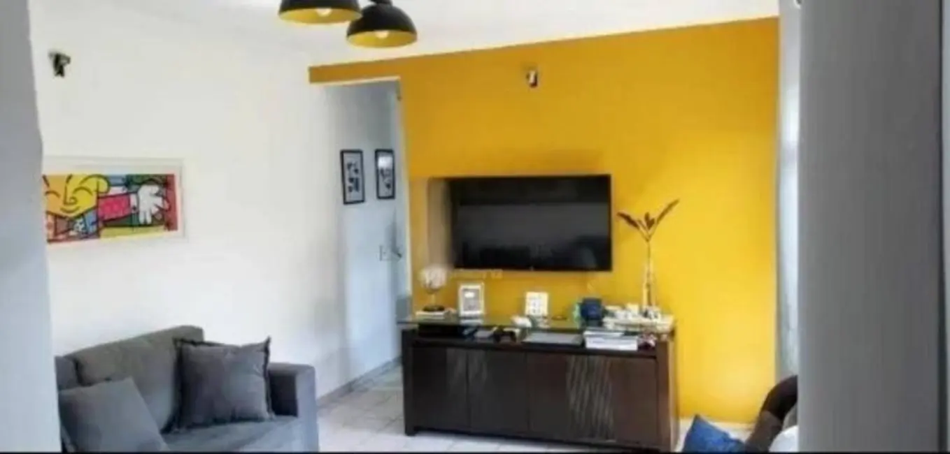 Casa com 3 quartos à venda, 220m2 em Helena Maria, Osasco - SP - imagem 3 Foto 3 de Casa com 3 quartos à venda, 220m2 em Helena Maria, Osasco - SP