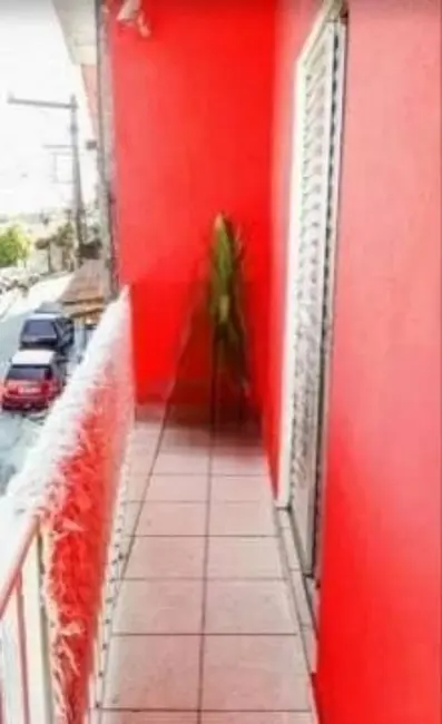 Casa com 3 quartos à venda, 220m2 em Helena Maria, Osasco - SP - imagem 5 Foto 5 de Casa com 3 quartos à venda, 220m2 em Helena Maria, Osasco - SP