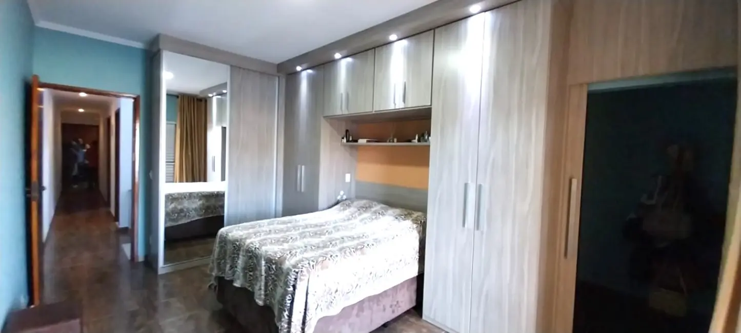 Foto 7 de Casa com 3 quartos à venda, 232m2 em Conceição, Osasco - SP