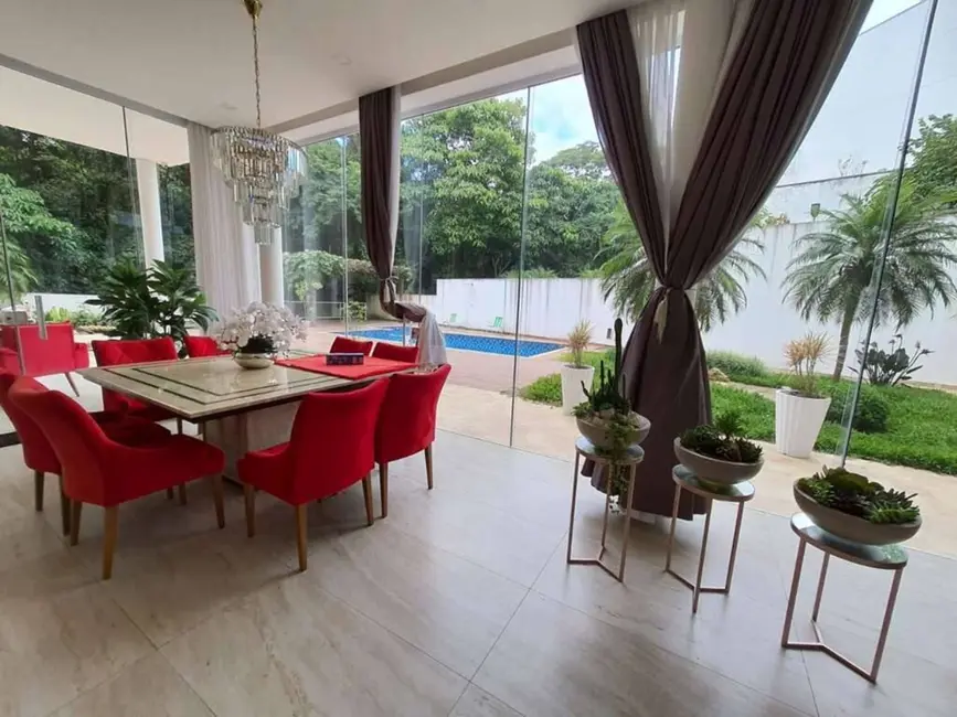 Foto 5 de Casa de Condomínio com 4 quartos à venda, 398m2 em Jardim Caiapiá, Cotia - SP