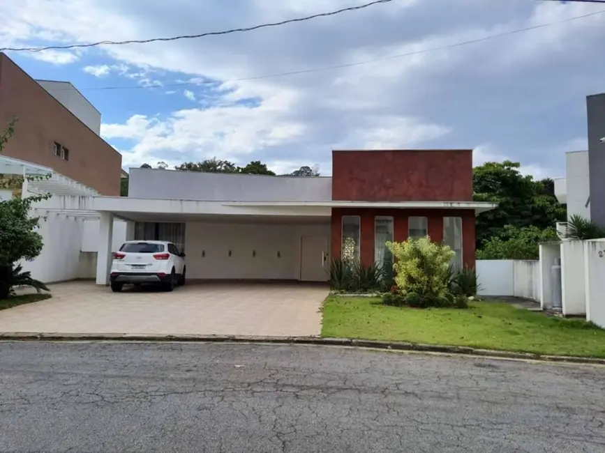 Foto 2 de Casa de Condomínio com 4 quartos à venda, 398m2 em Jardim Caiapiá, Cotia - SP