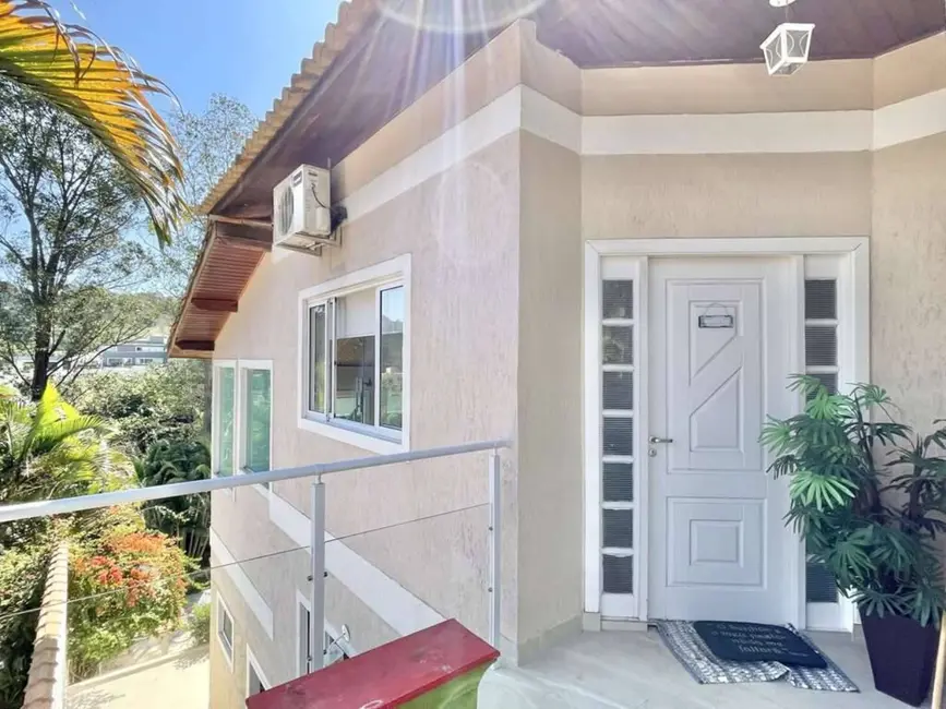 Foto 6 de Casa de Condomínio com 5 quartos à venda, 400m2 em Jardim do Golf I, Jandira - SP