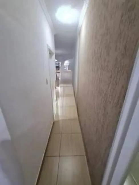 Casa com 2 quartos à venda, 120m2 em Bonfim, Osasco - SP - imagem 8 Foto 8 de Casa com 2 quartos à venda, 120m2 em Bonfim, Osasco - SP