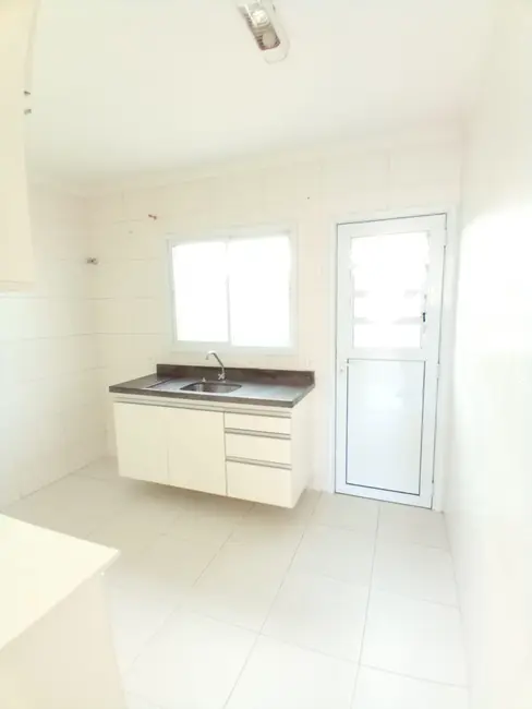 Foto 5 de Casa com 2 quartos à venda, 62m2 em I.A.P.I., Osasco - SP