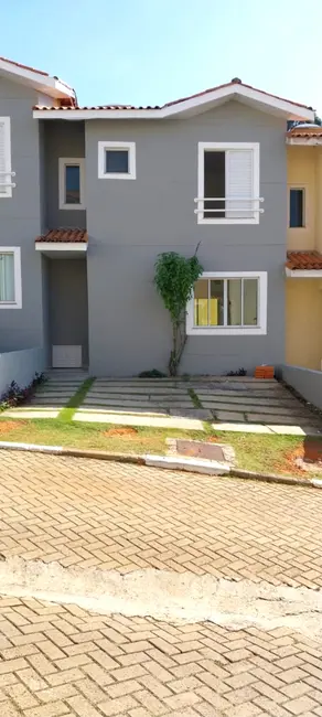 Foto 2 de Casa de Condomínio com 3 quartos para alugar, 213m2 em Paisagem Renoir, Cotia - SP