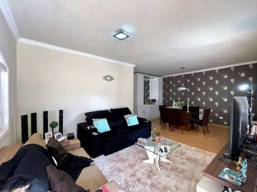 Foto 3 de Casa com 3 quartos à venda, 131m2 em Vila Diva, Carapicuiba - SP