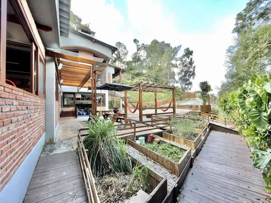 Foto 7 de Casa de Condomínio com 3 quartos à venda, 398m2 em Condomínio Iolanda, Taboao Da Serra - SP