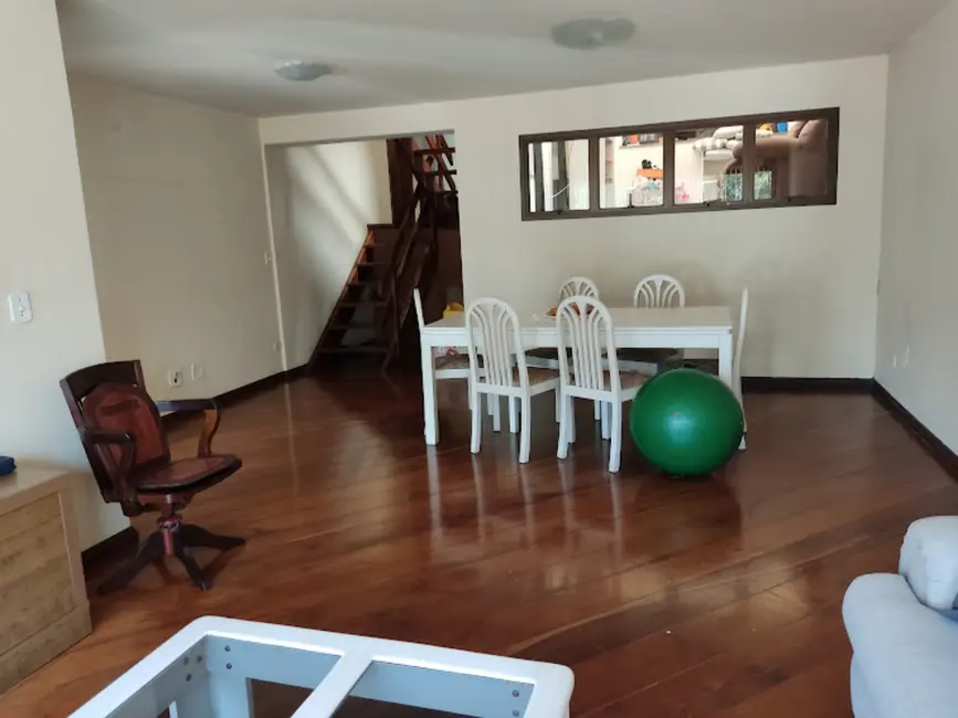 Casa com 3 quartos à venda, 232m2 em Jardim Olympia, São Paulo - SP - imagem 3 Foto 3 de Casa com 3 quartos à venda, 232m2 em Jardim Olympia, São Paulo - SP