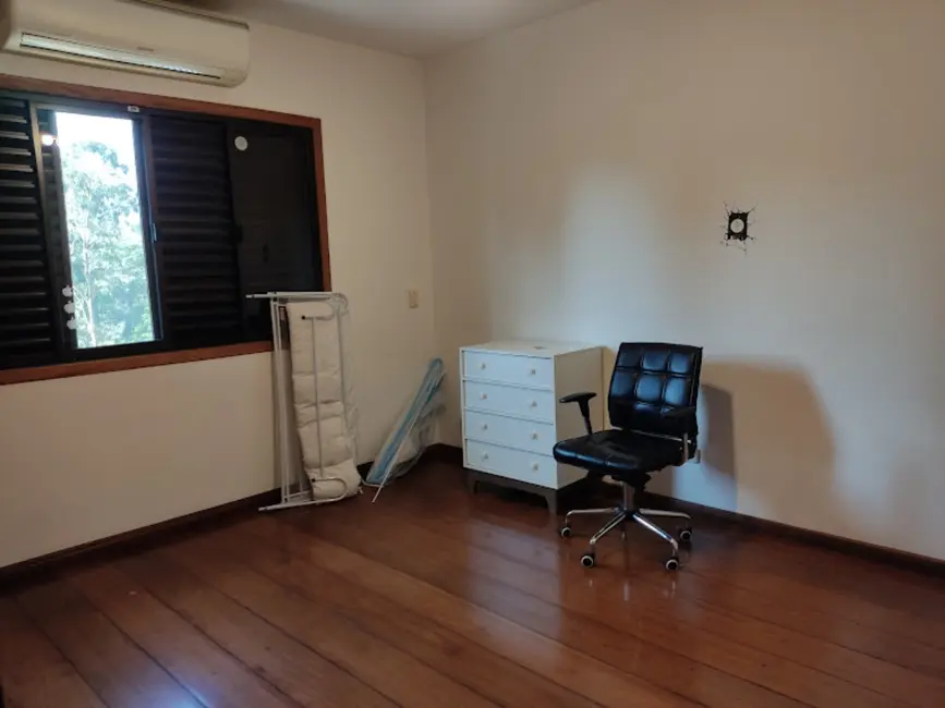 Casa com 3 quartos à venda, 232m2 em Jardim Olympia, São Paulo - SP - imagem 4 Foto 4 de Casa com 3 quartos à venda, 232m2 em Jardim Olympia, São Paulo - SP