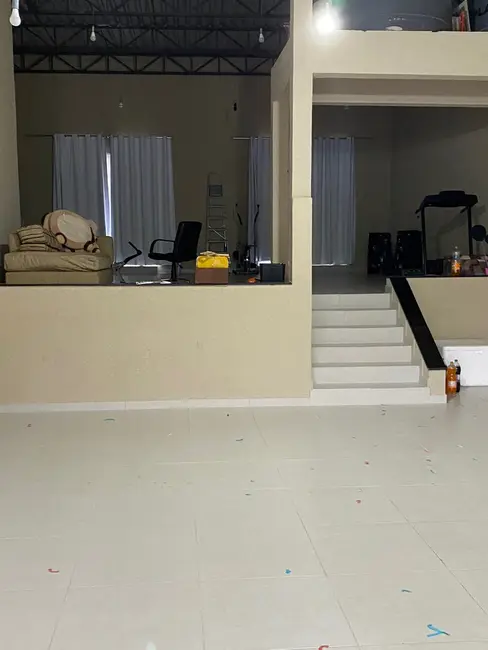 Casa com 3 quartos à venda, 450m2 em Parque Nova Jandira, Jandira - SP - imagem 3 Foto 3 de Casa com 3 quartos à venda, 450m2 em Parque Nova Jandira, Jandira - SP