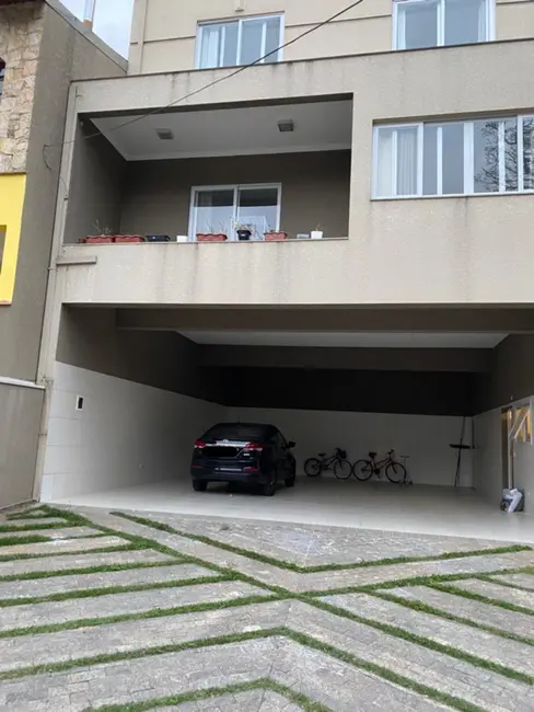 Foto 1 de Casa com 3 quartos à venda, 450m2 em Parque Nova Jandira, Jandira - SP