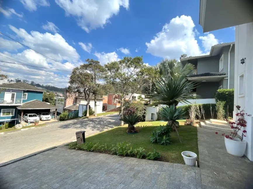 Foto 2 de Casa de Condomínio com 4 quartos à venda, 268m2 em Pitas, Cotia - SP