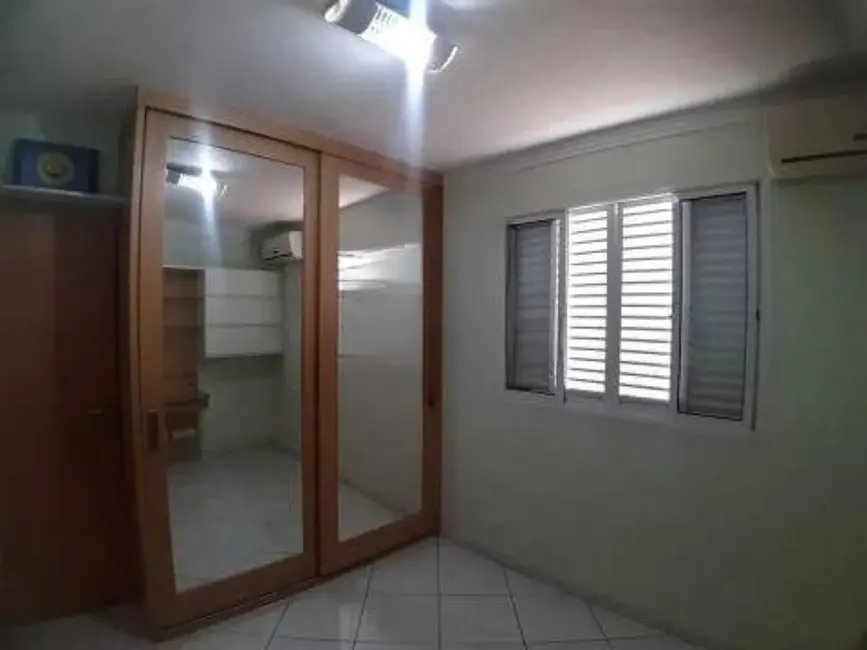 Foto 9 de Casa com 3 quartos à venda, 175m2 em Pestana, Osasco - SP