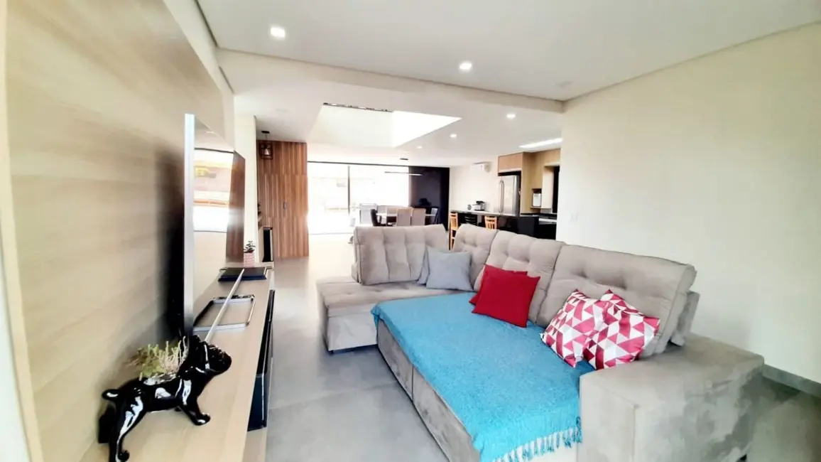 Foto 8 de Casa com 3 quartos à venda, 357m2 em Residencial dos Lagos, Cotia - SP