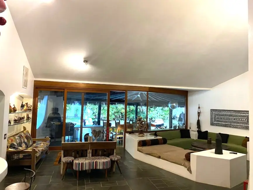 Foto 4 de Casa com 7 quartos à venda e para alugar, 780m2 em Chácara Granja Velha, Cotia - SP