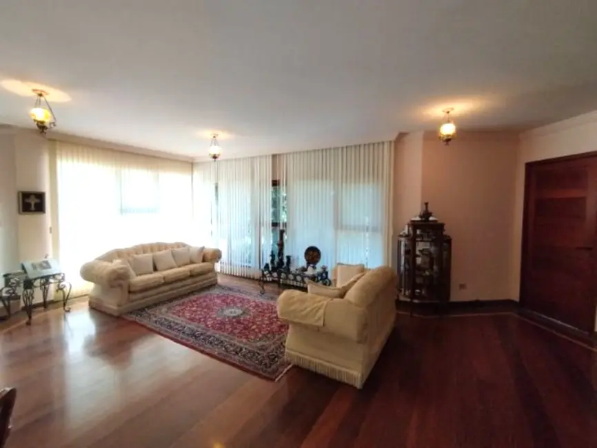 Foto 4 de Casa com 4 quartos à venda, 375m2 em Parque Dom Henrique, Cotia - SP