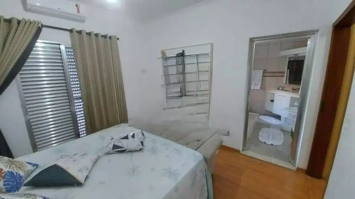 Foto 1 de Casa com 2 quartos à venda, 300m2 em Vila Yolanda, Osasco - SP