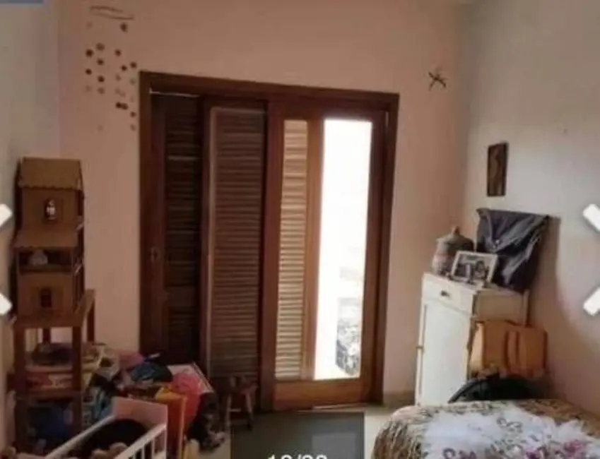 Casa de Condomínio com 3 quartos à venda, 280m2 em Chácara dos Junqueiras, Carapicuiba - SP - imagem 7 Foto 7 de Casa de Condomínio com 3 quartos à venda, 280m2 em Chácara dos Junqueiras, Carapicuiba - SP