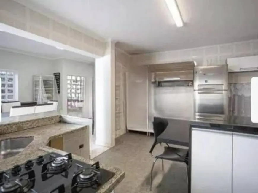 Foto 6 de Casa com 4 quartos à venda, 210m2 em Vila Yara, Osasco - SP