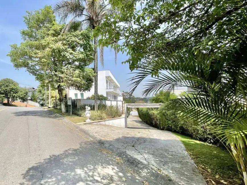 Casa de Condomínio com 6 quartos à venda, 1200m2 em Golf Park, Carapicuiba - SP - imagem 3 Foto 3 de Casa de Condomínio com 6 quartos à venda, 1200m2 em Golf Park, Carapicuiba - SP