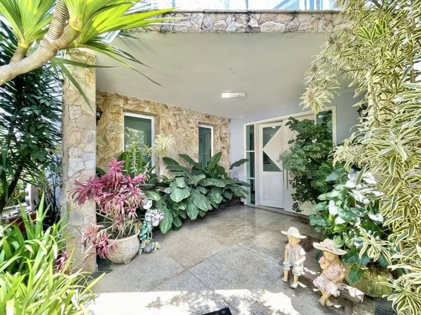 Casa de Condomínio com 6 quartos à venda, 1200m2 em Golf Park, Carapicuiba - SP - imagem 5 Foto 5 de Casa de Condomínio com 6 quartos à venda, 1200m2 em Golf Park, Carapicuiba - SP
