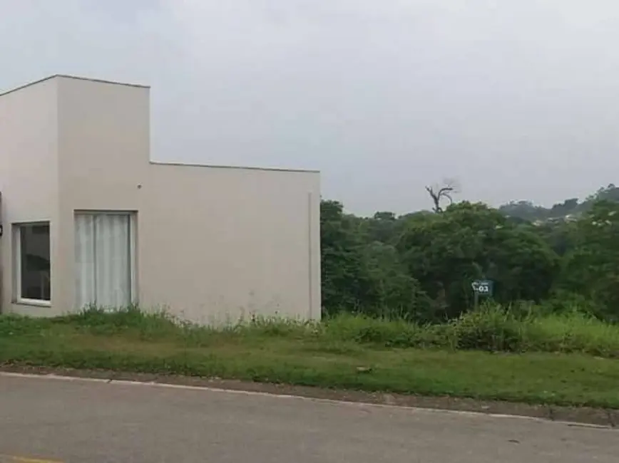 Terreno / Lote à venda, 579m2 em Golf Gardens, Carapicuiba - SP - imagem 4 Foto 4 de Terreno / Lote à venda, 579m2 em Golf Gardens, Carapicuiba - SP