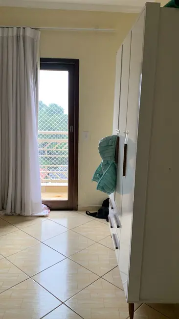 Foto 4 de Casa de Condomínio com 3 quartos à venda, 190m2 em Parque Nova Jandira, Jandira - SP