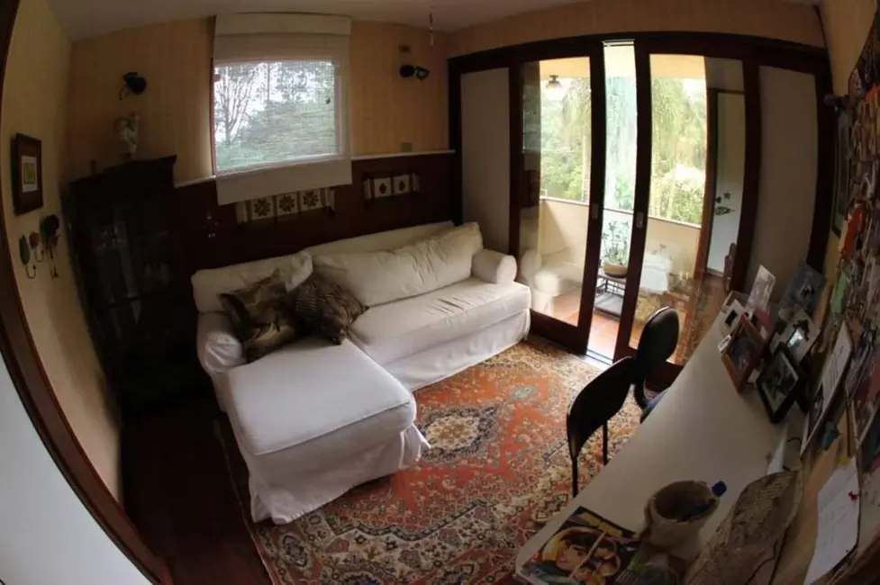 Casa com 4 quartos à venda, 525m2 em Granja Viana, Cotia - SP - imagem 9 Foto 9 de Casa com 4 quartos à venda, 525m2 em Granja Viana, Cotia - SP