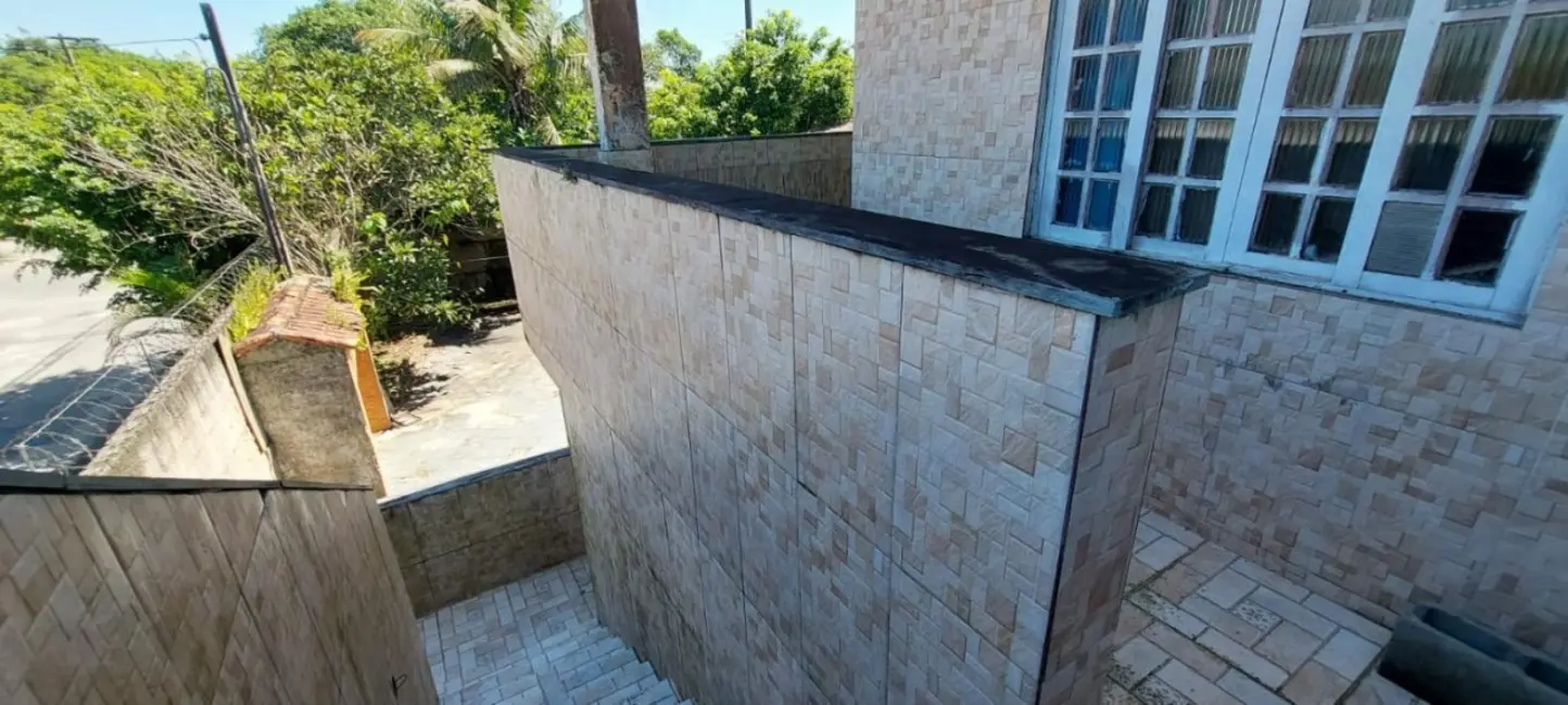 Foto 6 de Casa com 3 quartos à venda, 211m2 em Balneário Califórnia, Caraguatatuba - SP