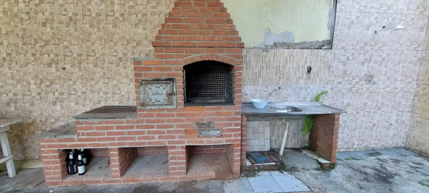 Foto 9 de Casa com 3 quartos à venda, 211m2 em Balneário Califórnia, Caraguatatuba - SP