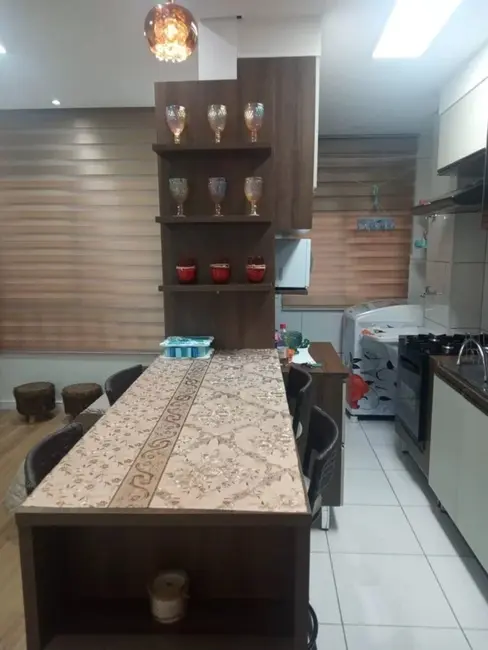 Foto 1 de Apartamento com 2 quartos à venda, 50m2 em Três Montanhas, Osasco - SP