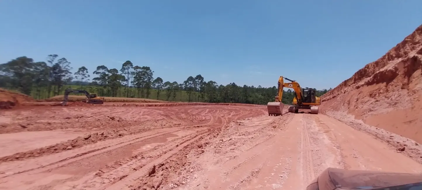 Foto 9 de Terreno / Lote à venda, 80000m2 em Vila Nova São Roque, Sao Roque - SP