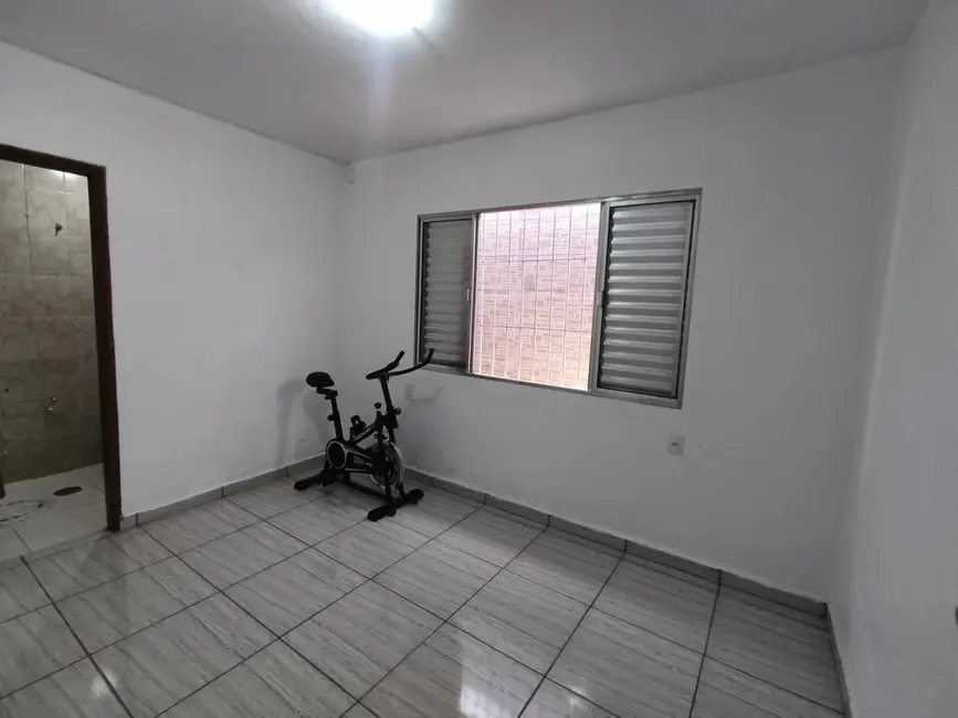 Foto 9 de Casa com 2 quartos à venda, 114m2 em Bussocaba, Osasco - SP