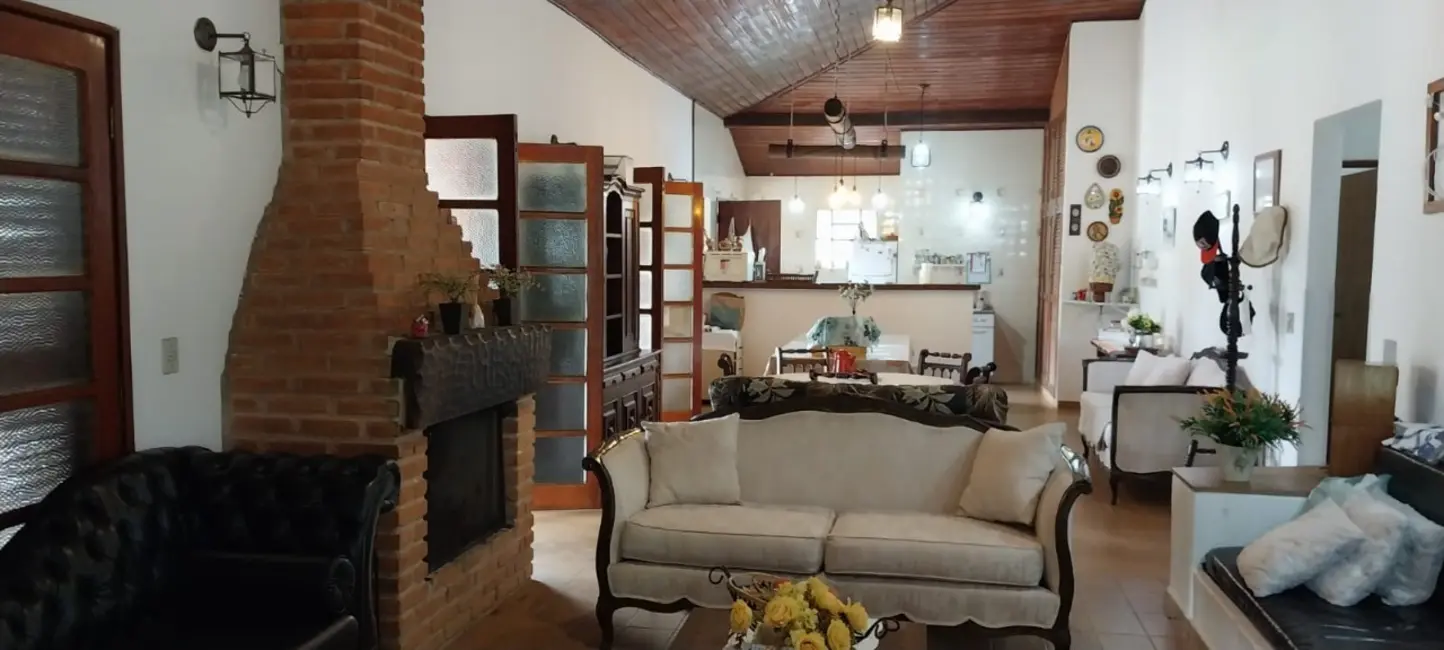 Foto 8 de Sítio / Rancho com 3 quartos à venda, 318m2 em Juquitiba - SP