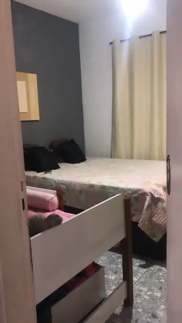 Foto 9 de Apartamento com 2 quartos à venda e para alugar, 51m2 em Carapicuiba - SP