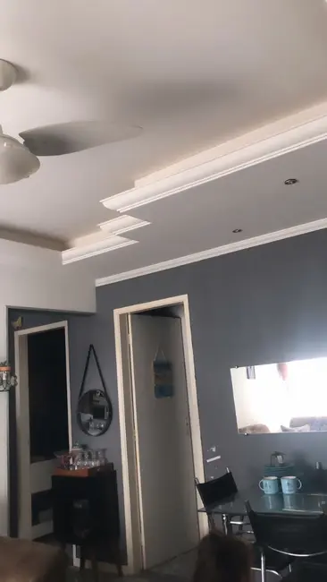 Foto 3 de Apartamento com 2 quartos à venda e para alugar, 51m2 em Carapicuiba - SP