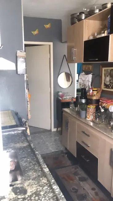 Foto 5 de Apartamento com 2 quartos à venda e para alugar, 51m2 em Carapicuiba - SP