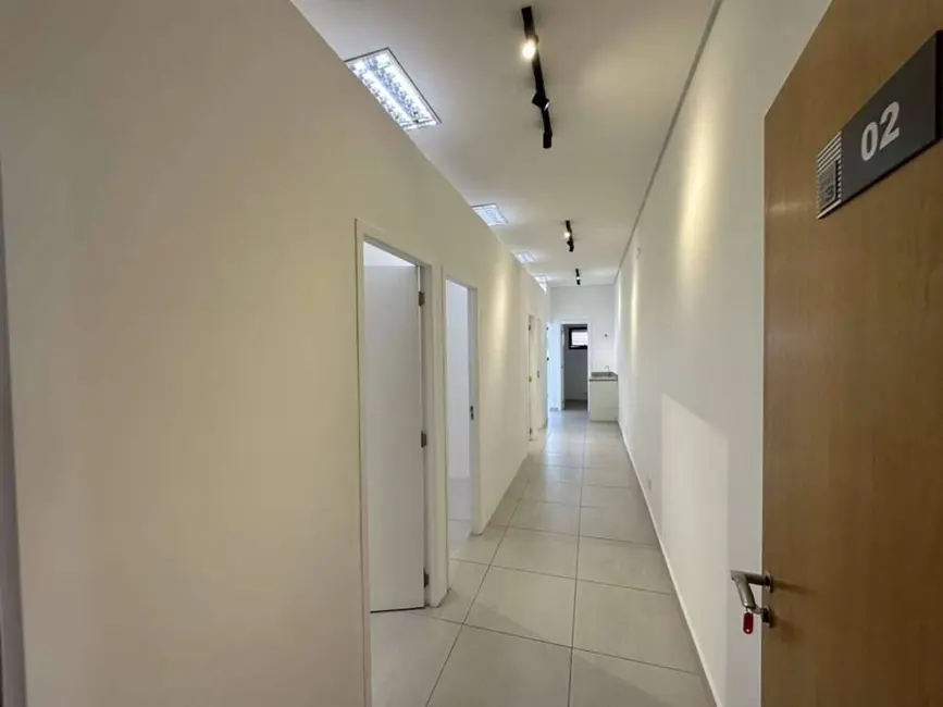 Foto 2 de Sala Comercial à venda e para alugar, 56m2 em Granja Viana, Cotia - SP